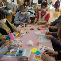 鹿児島ディサービス　創作活動　チューリップ