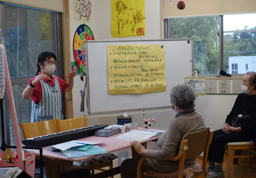 鹿児島ディサービス　レク　歌レク