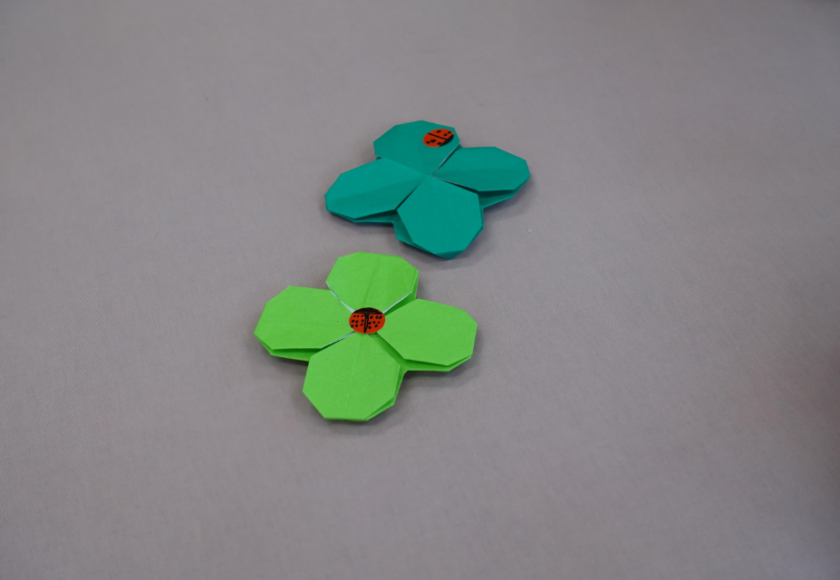 鹿児島ディサービス 創作活動 四葉のクローバー