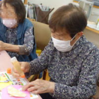 鹿児島ディサービス　創作活動　傘